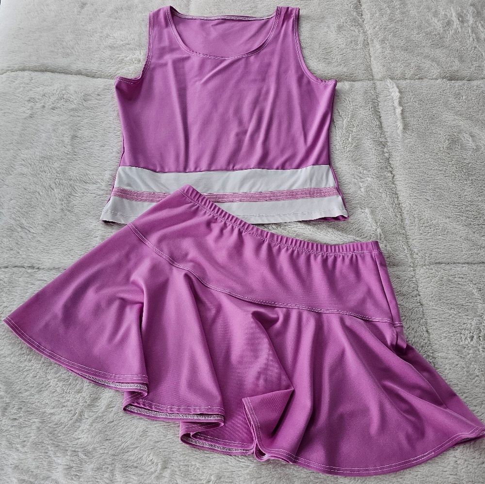 Ladies Purple 2 Piece Tennis or Golf Skirt & Top Size Medium